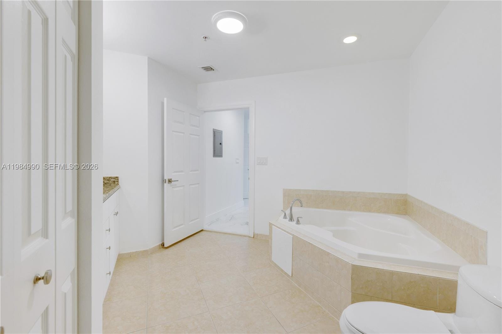 3001 NE 185th Street 317, Aventura, FL 33180 photo 29