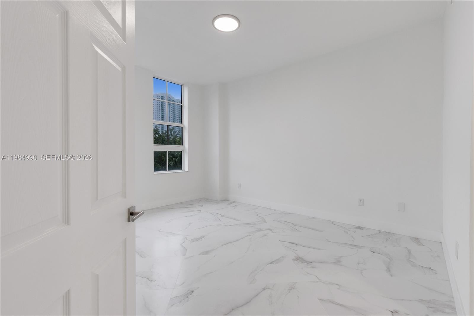 3001 NE 185th Street 317, Aventura, FL 33180 photo 10