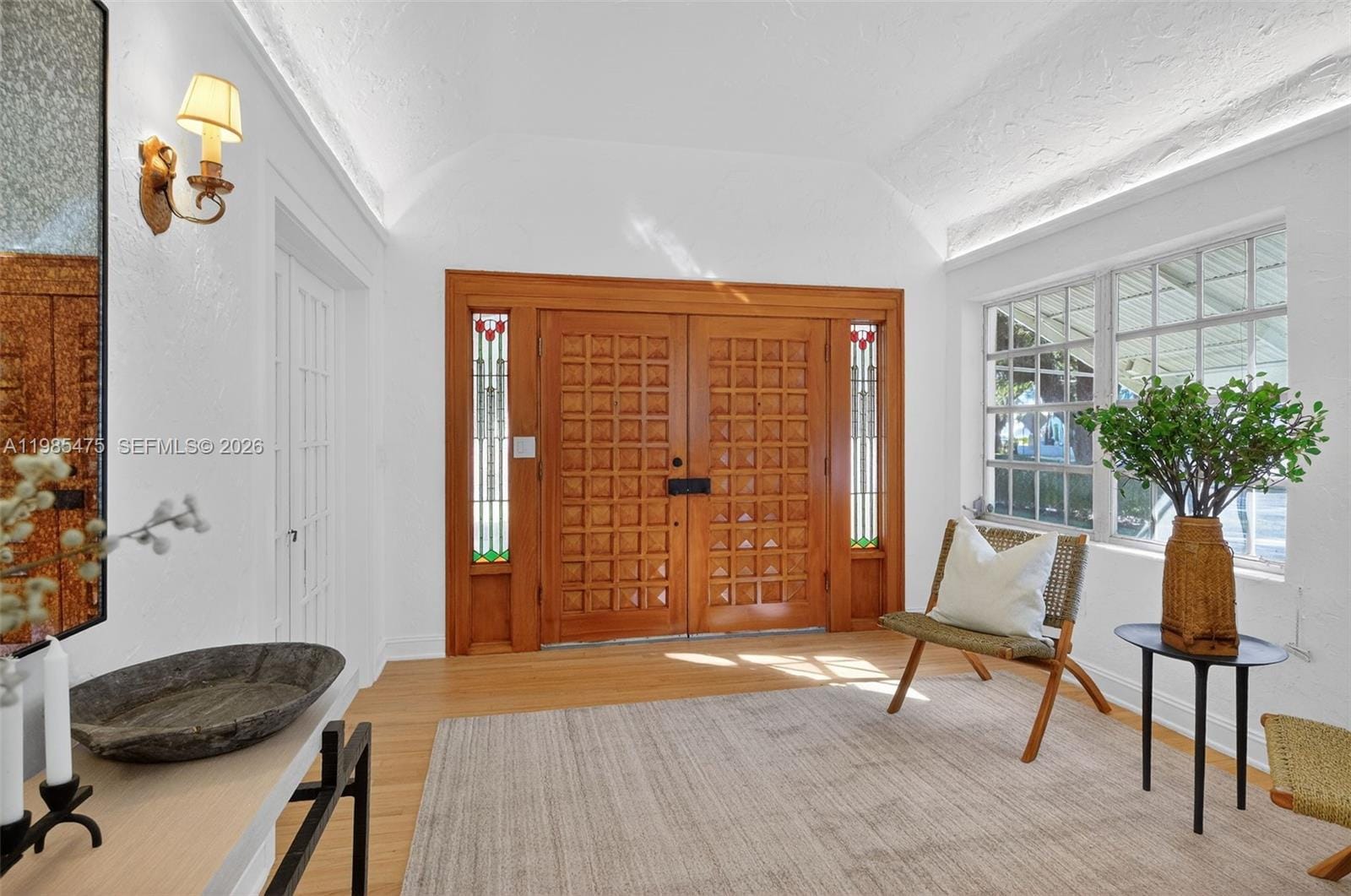 1305 Alhambra Circle — photo 7