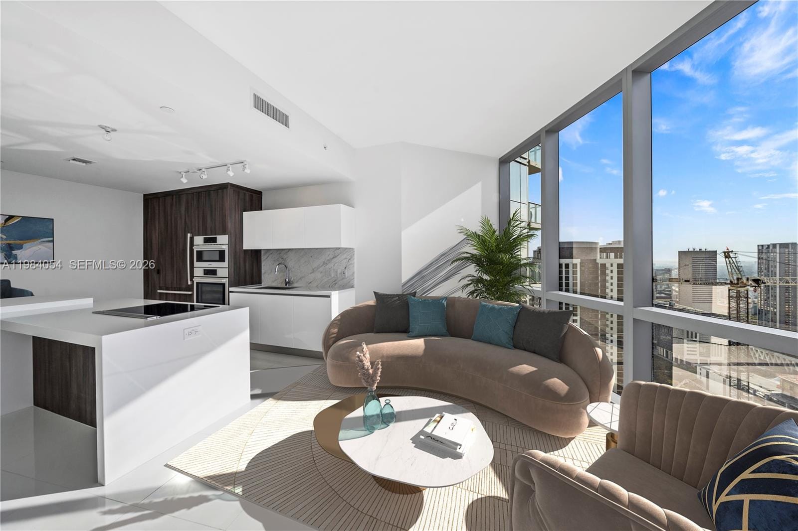 851 NE 1st Avenue 4010, Miami, FL 33132 photo 3