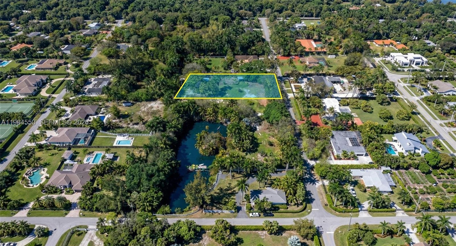 154th 154th Street, North Miami Beach, FL 33162 photo 5