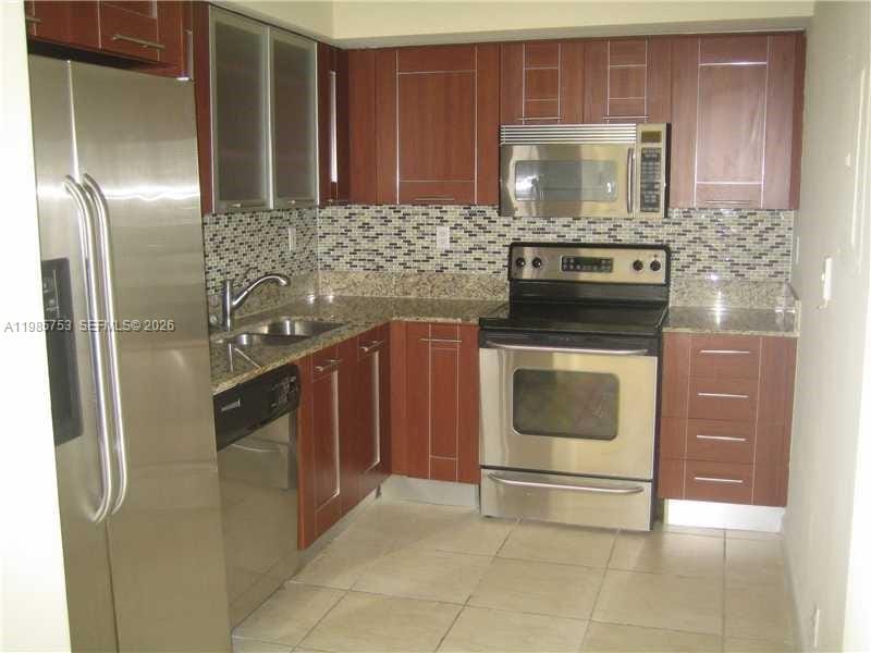 3300 NE 191st Street 1708, Aventura, FL 33180 photo 3