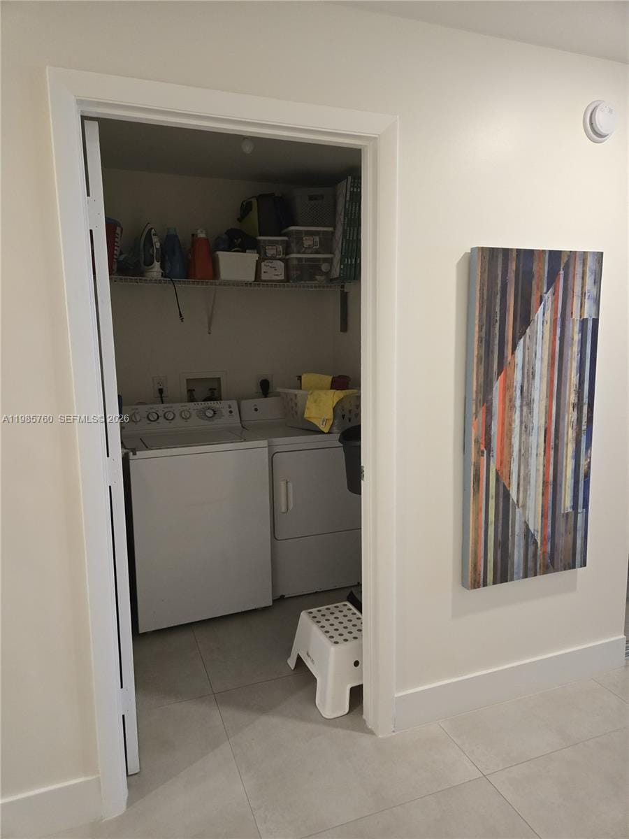 3340 NE 190th Street 606 — photo 11
