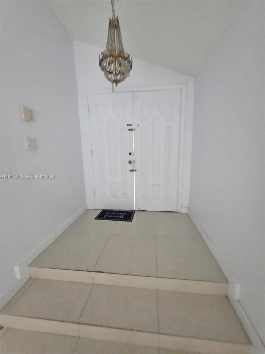 710 SW 99th Ct Circle — photo 2