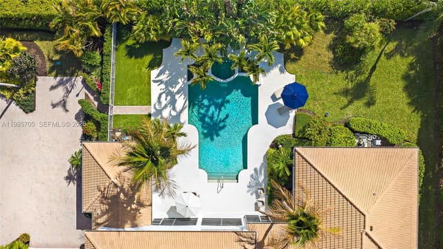 325 Eagle Drive, Jupiter, FL 33477