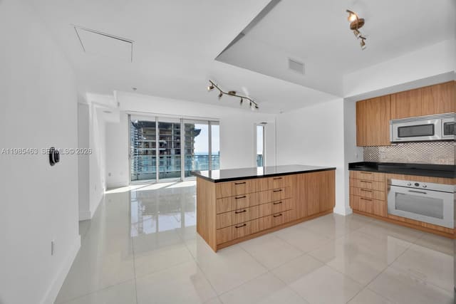 92 SW 3rd Street 3904, sold in Mint Condo, Miami, FL