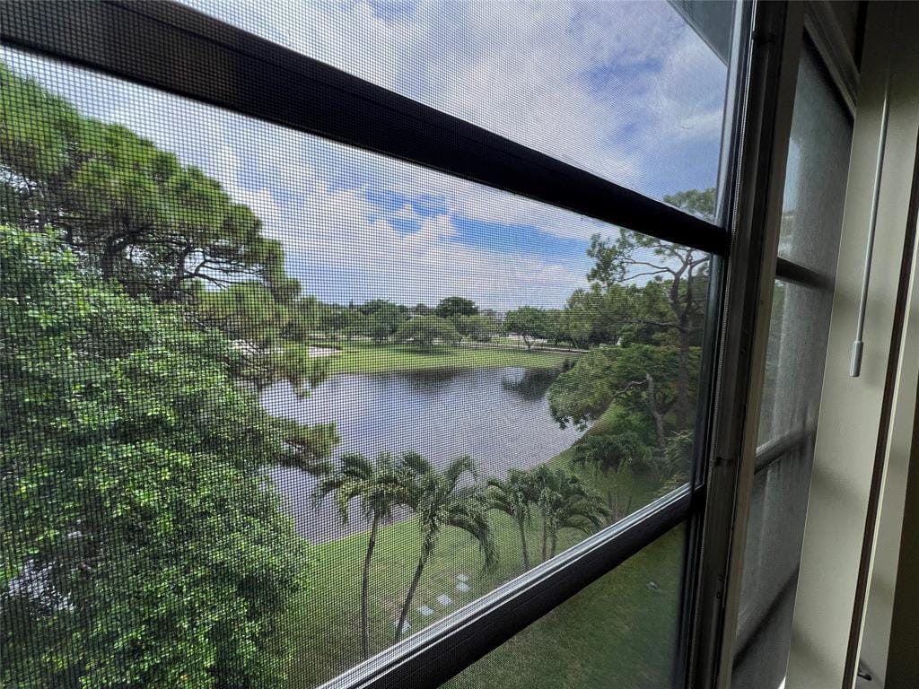 410 Grantham A 410, Deerfield Beach, FL 33442 photo 16