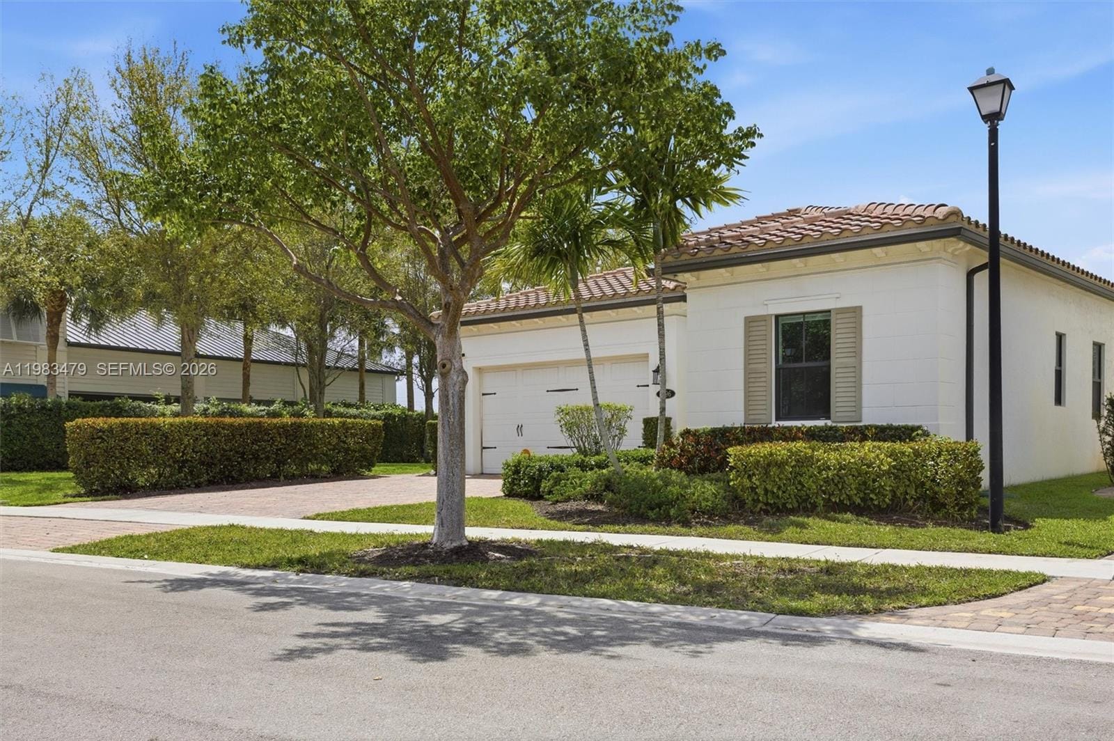 1296 SW 113th Way — photo 2