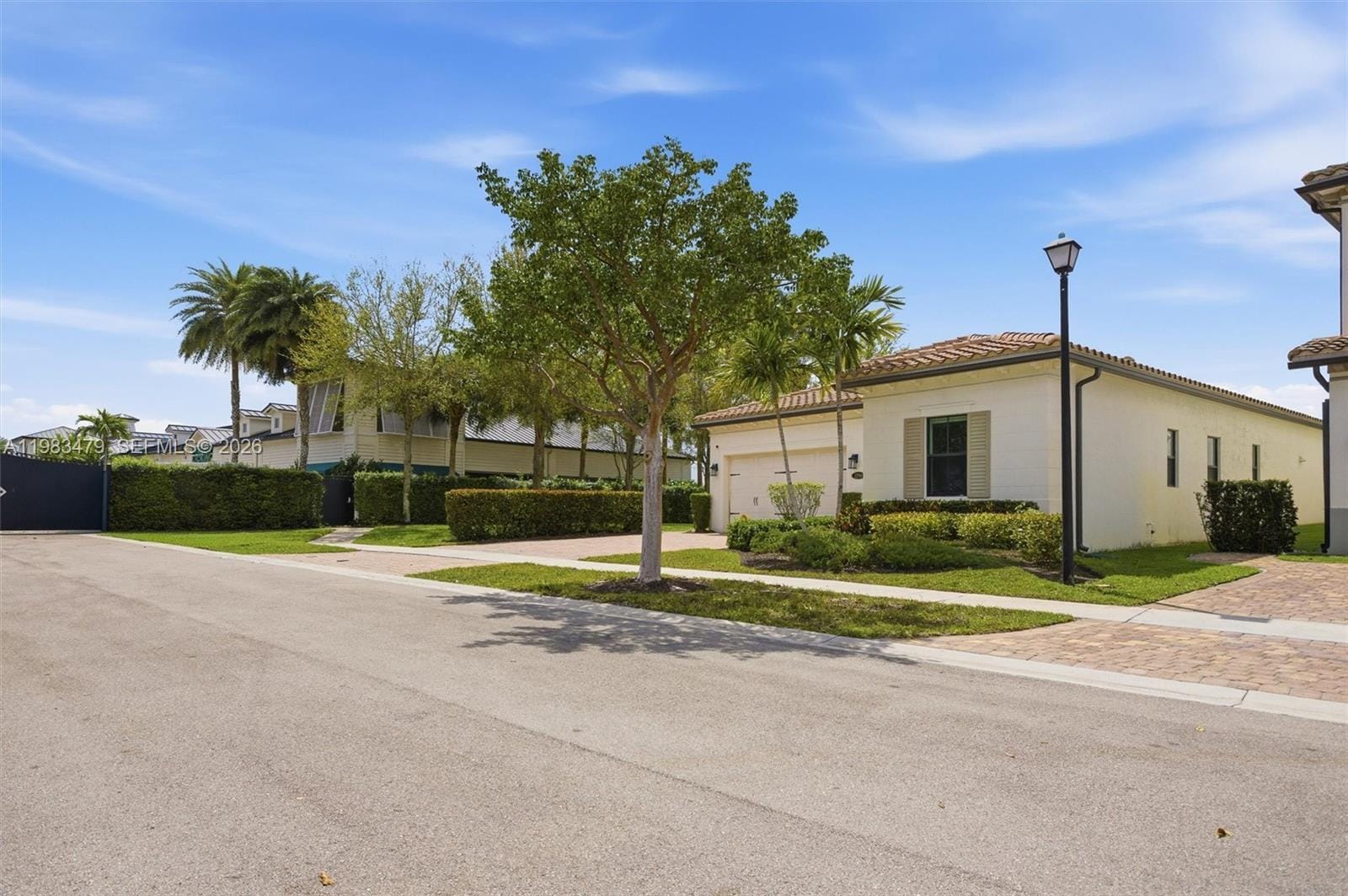 1296 SW 113th Way — photo 3