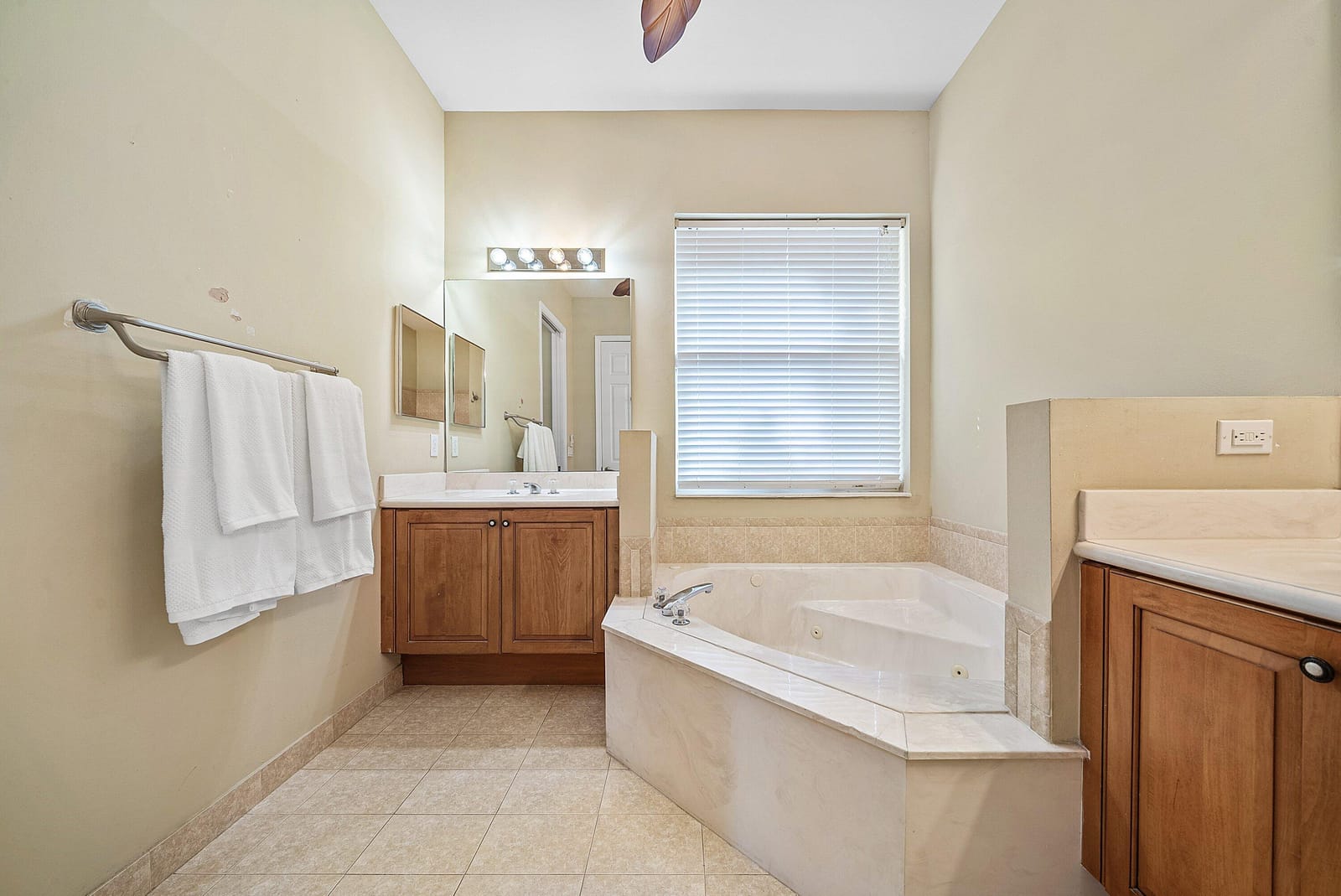 3188 Santa Margarita Road, West Palm Beach, FL 33411 photo 26