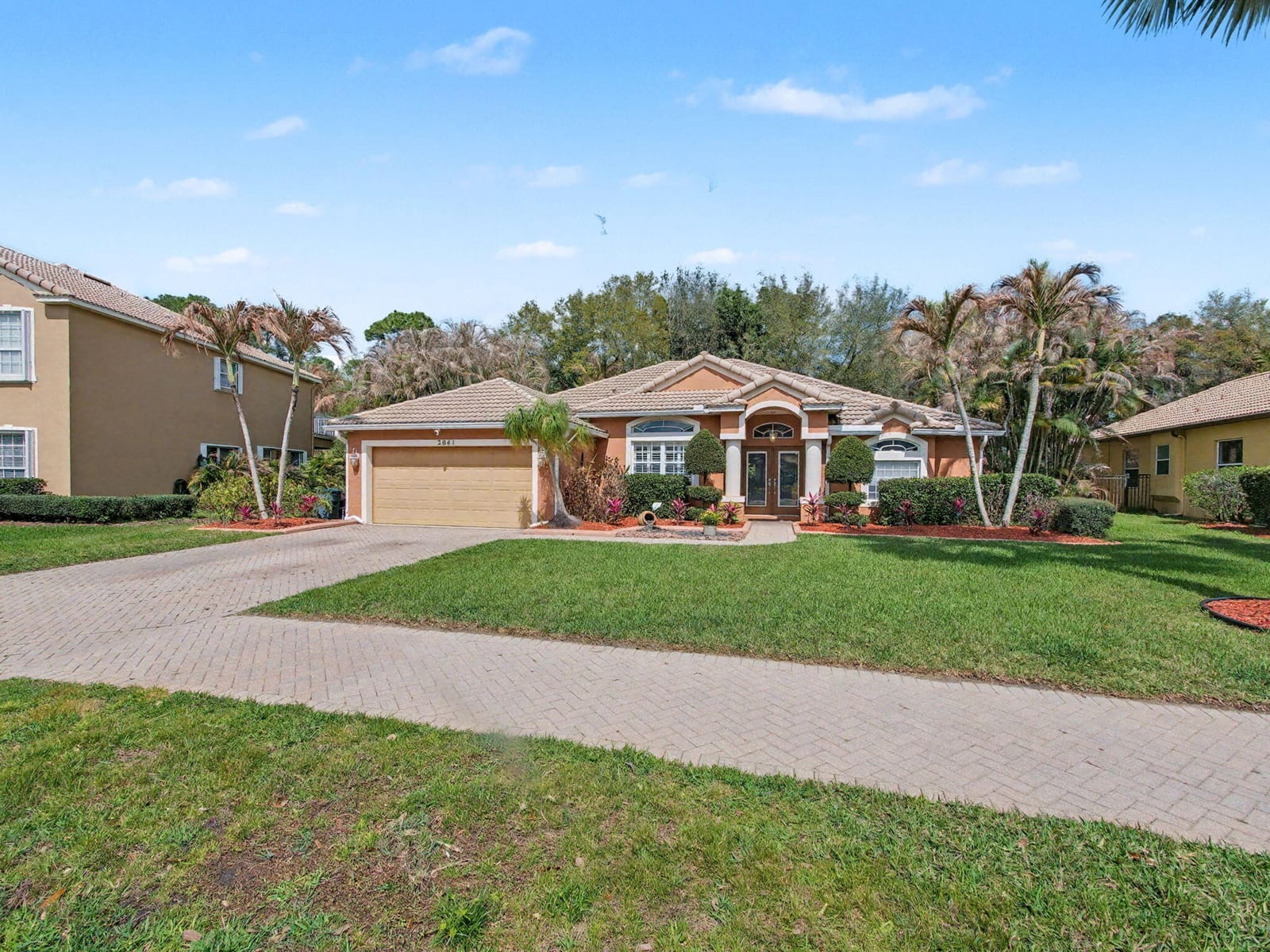 2041 SW Panther Trace — photo 3