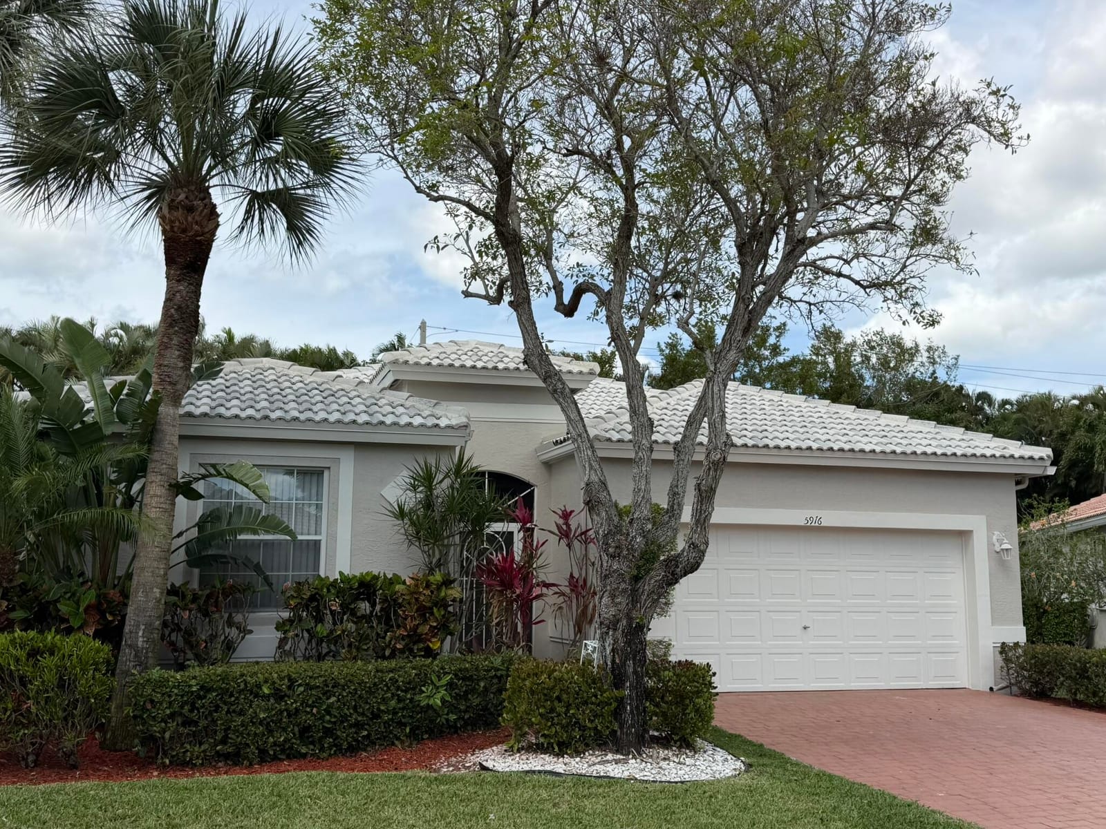 5916 Seashell Terrace — photo 4