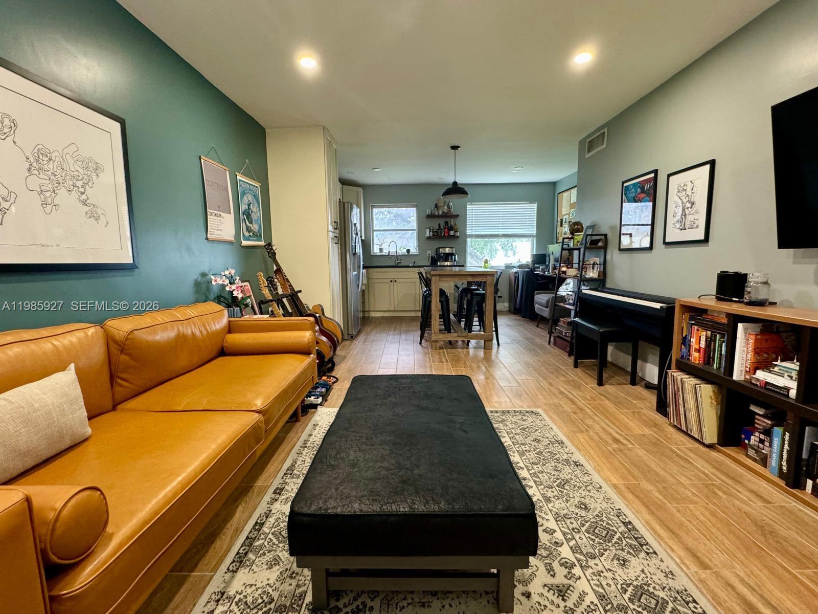 2840 Taylor Street 28, Hollywood, FL 33020, Hollywood