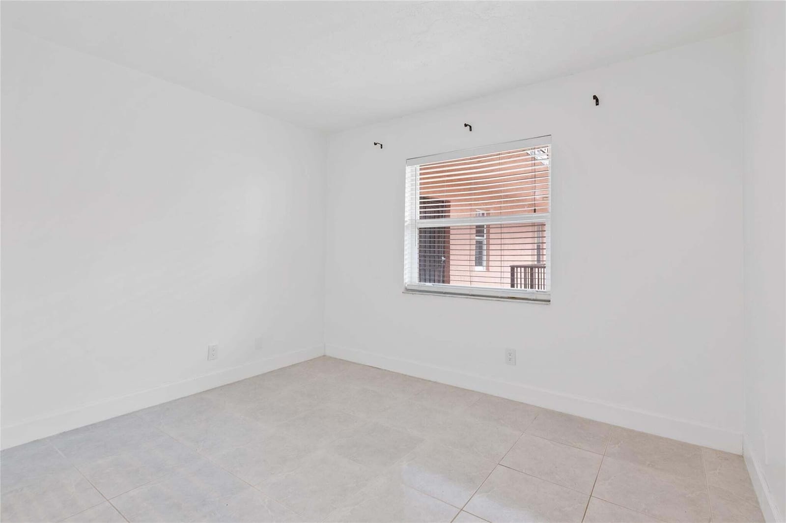2841 Somerset Drive 311, Lauderdale Lakes, FL 33311 photo 17