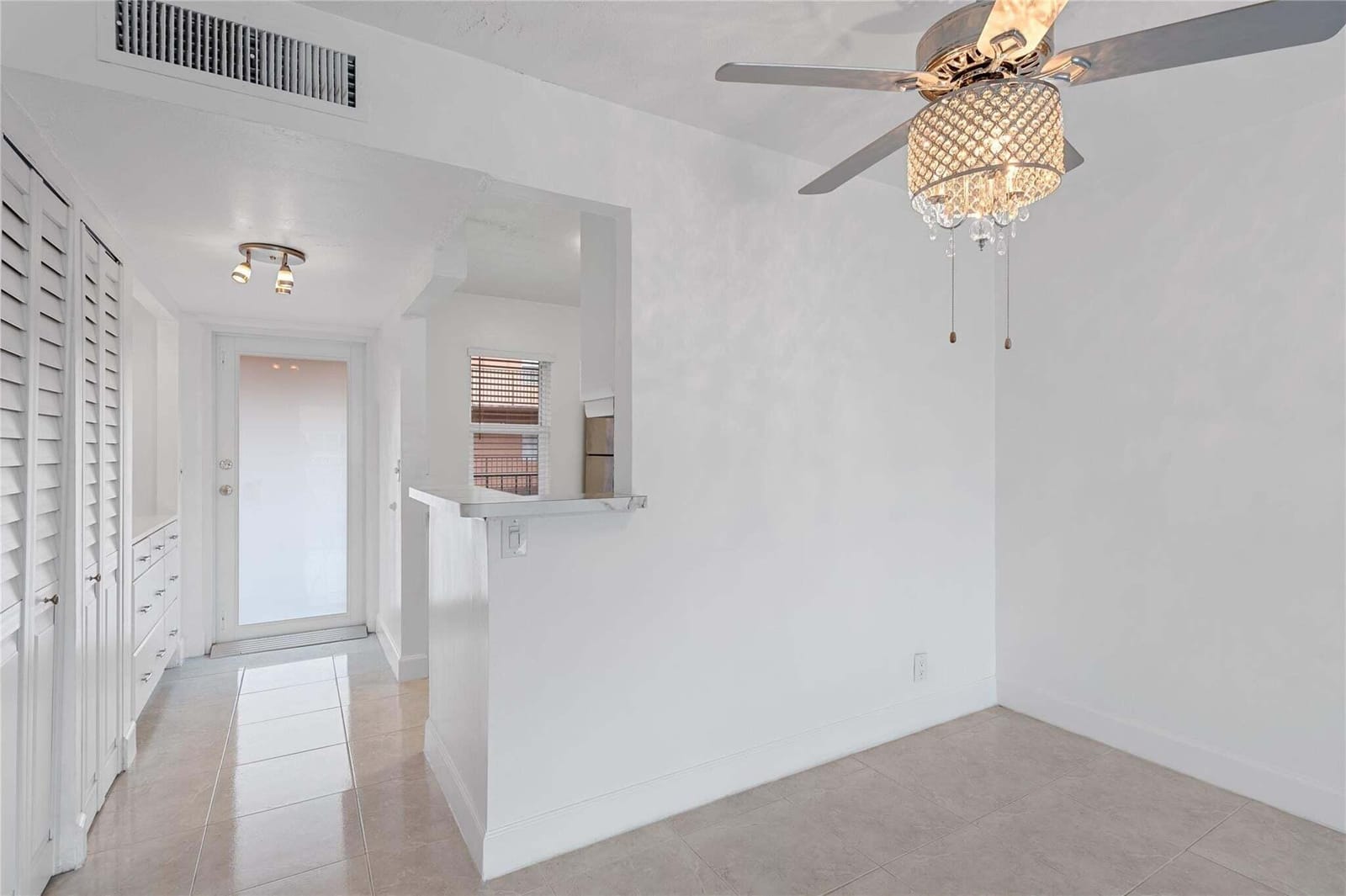 2841 Somerset Drive 311, Lauderdale Lakes, FL 33311 photo 8