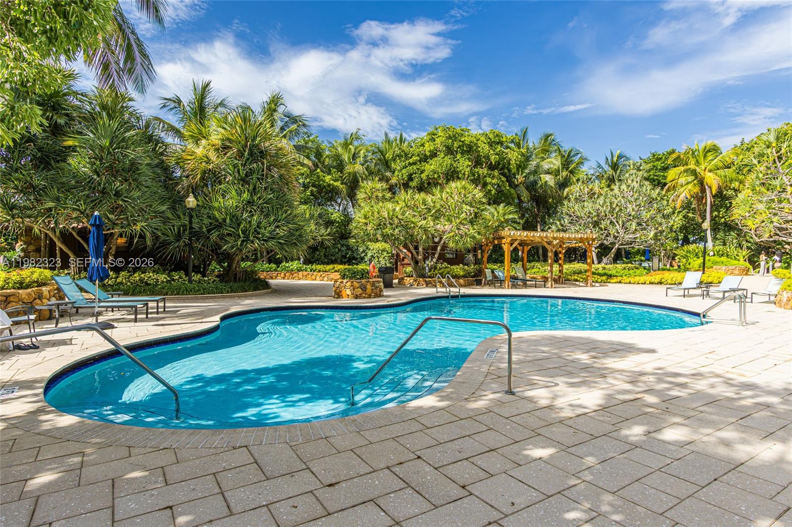 2000 Towerside Terrace PH11, Miami, FL 33138, Miami