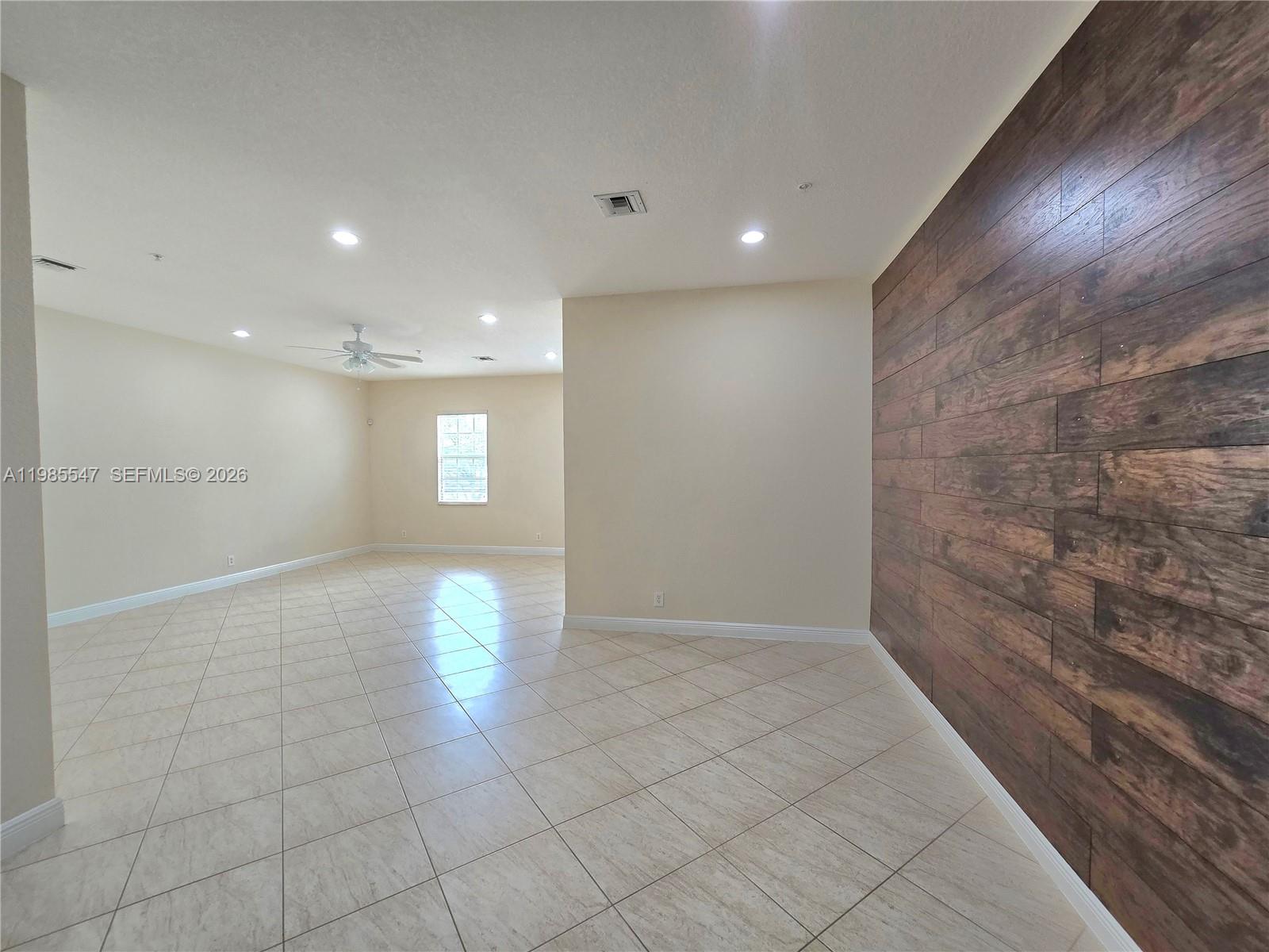 6841 N Lakeside Circle N 109-1, Davie, FL 33314 photo 13