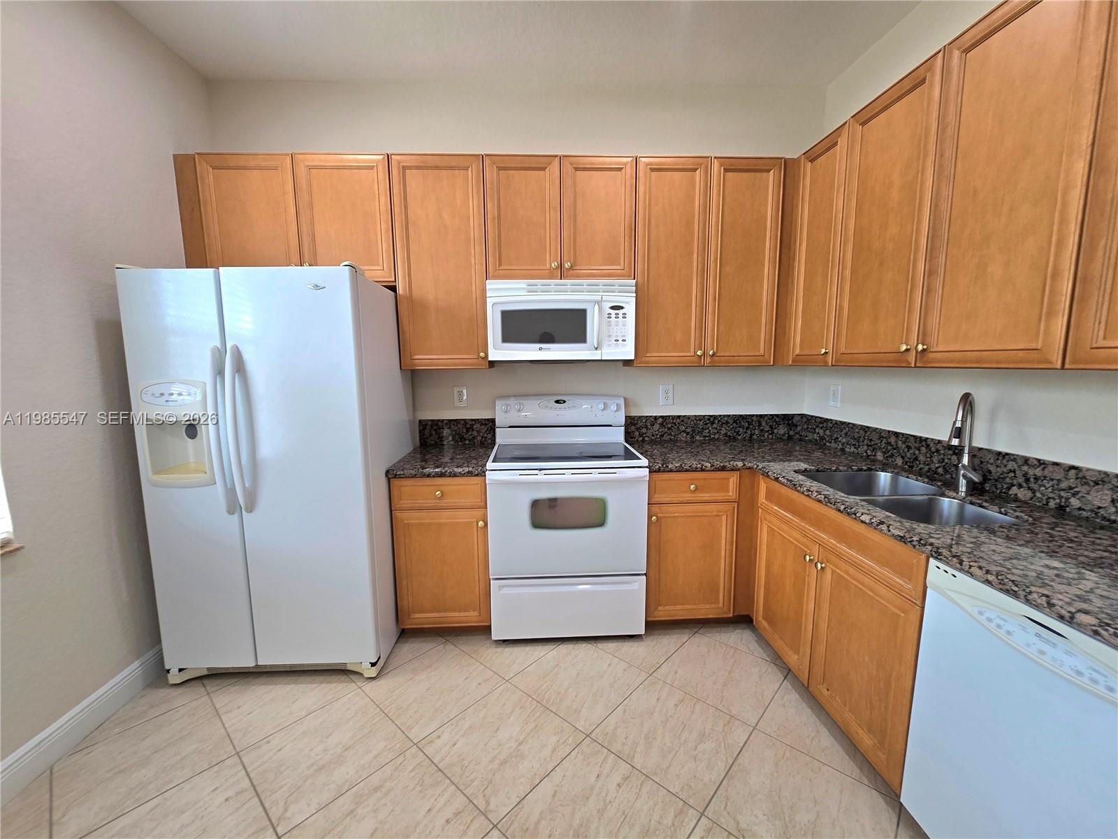 6841 N Lakeside Circle N 109-1, Davie, FL 33314 photo 17