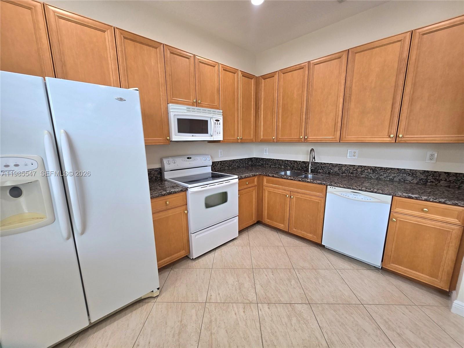 6841 N Lakeside Circle N 109-1, Davie, FL 33314 photo 19