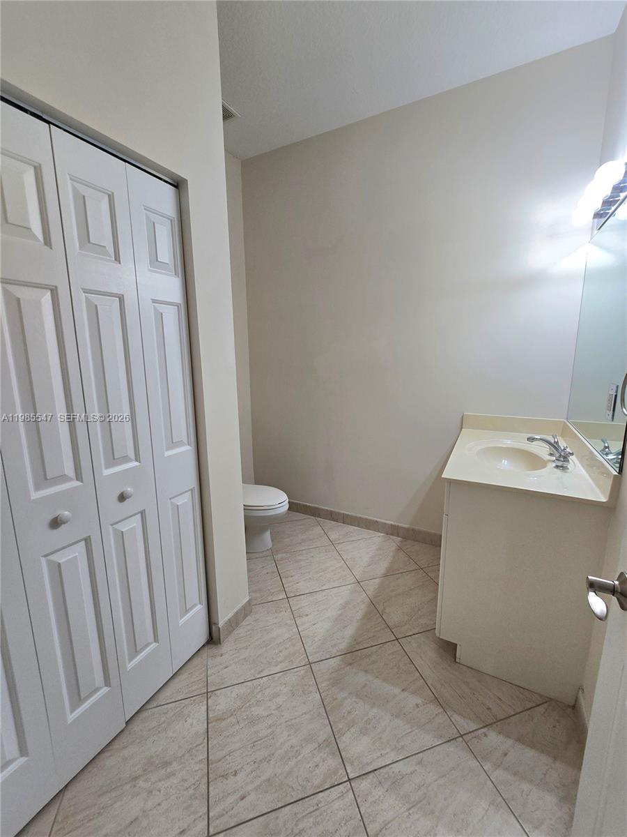 6841 N Lakeside Circle N 109-1, Davie, FL 33314 photo 25