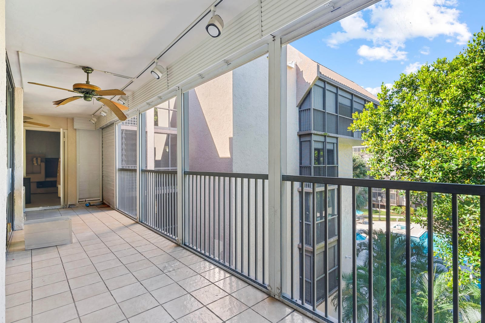 2802 N 46th Avenue B513, Hollywood, FL 33021 photo 20