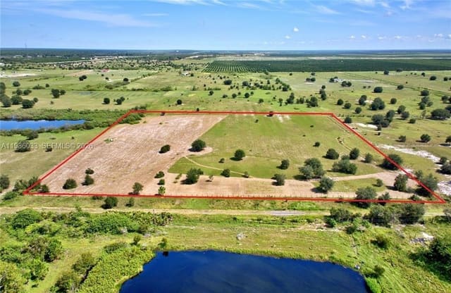 60 Harrell Road, sold in ZIP 33960, Venus, FL