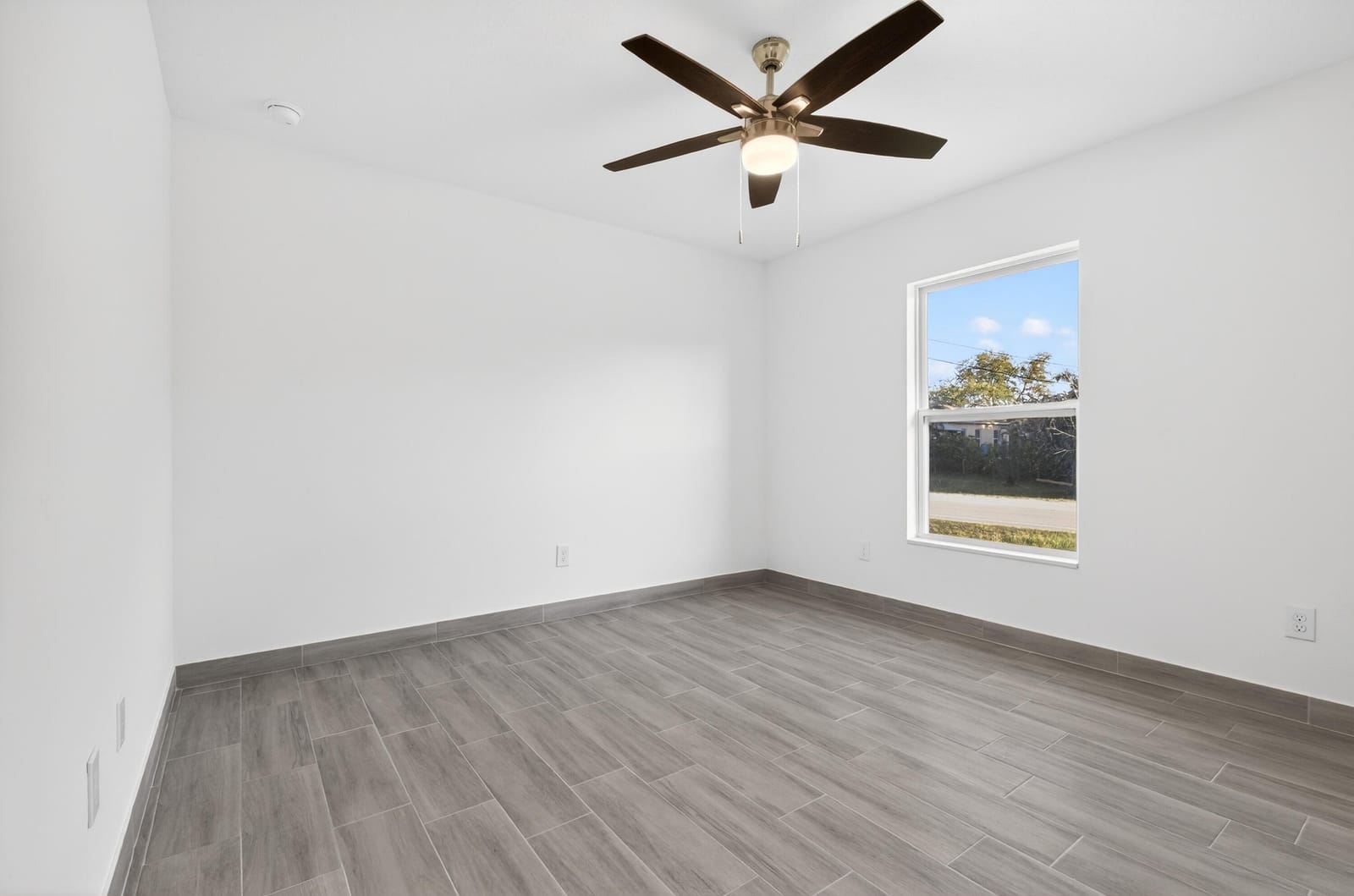 8316 103rd Avenue, Vero Beach, FL 32967 photo 18