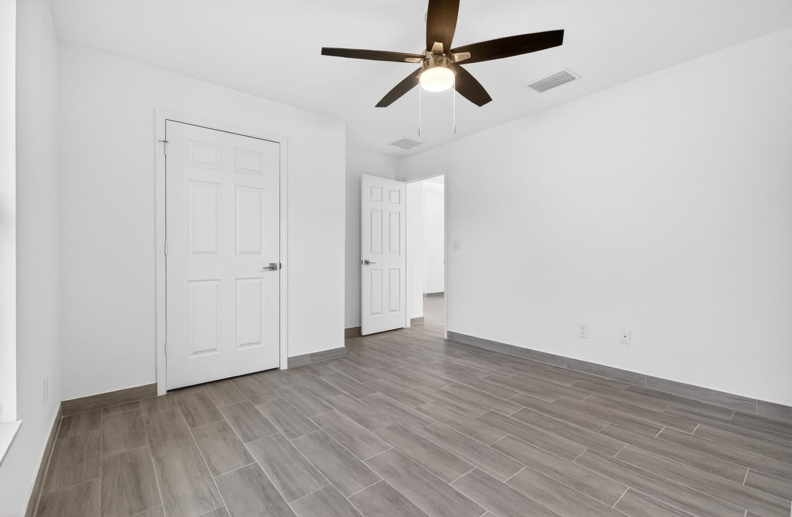 8316 103rd Avenue, Vero Beach, FL 32967 photo 19