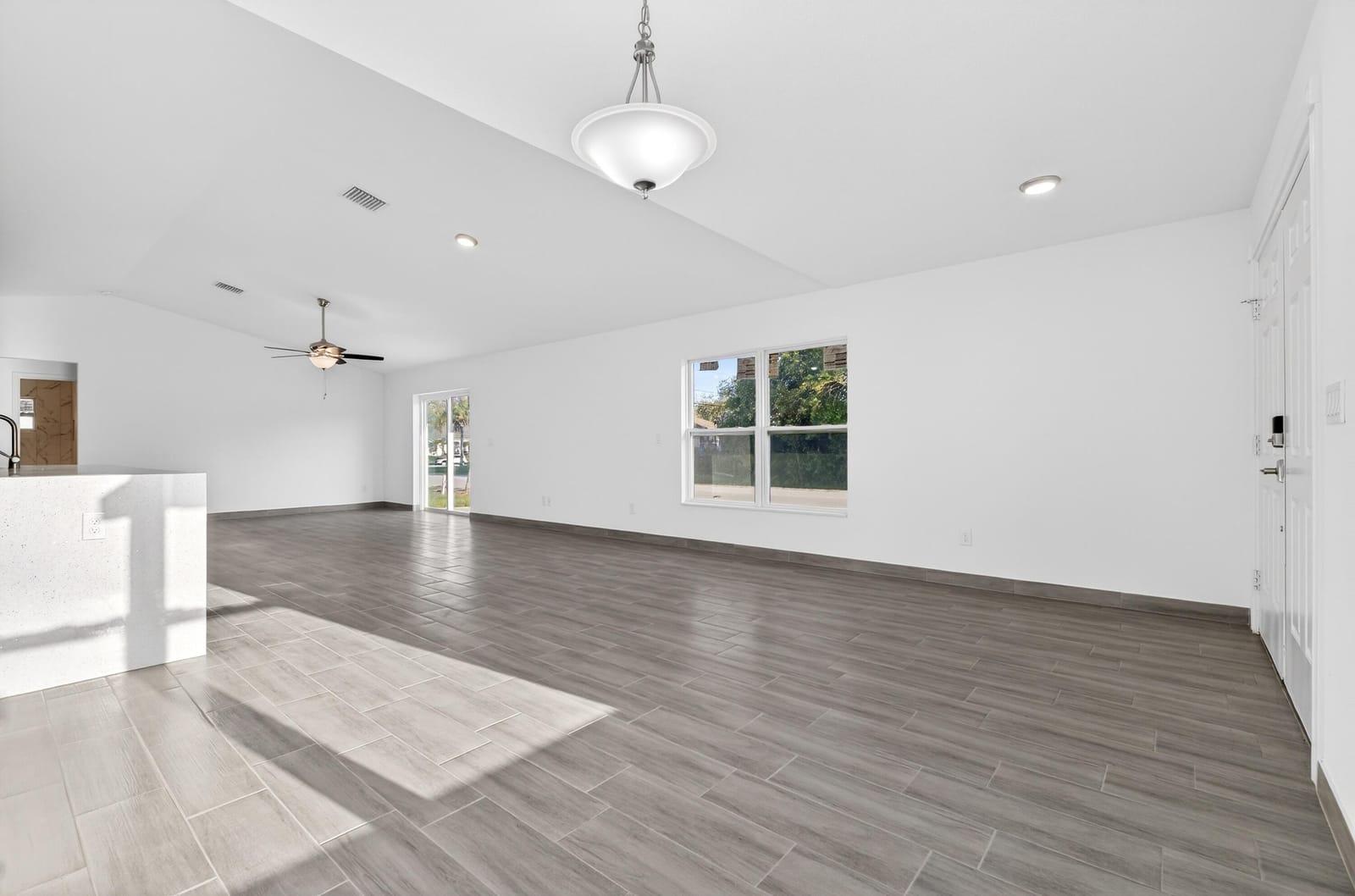 8316 103rd Avenue, Vero Beach, FL 32967 photo 6