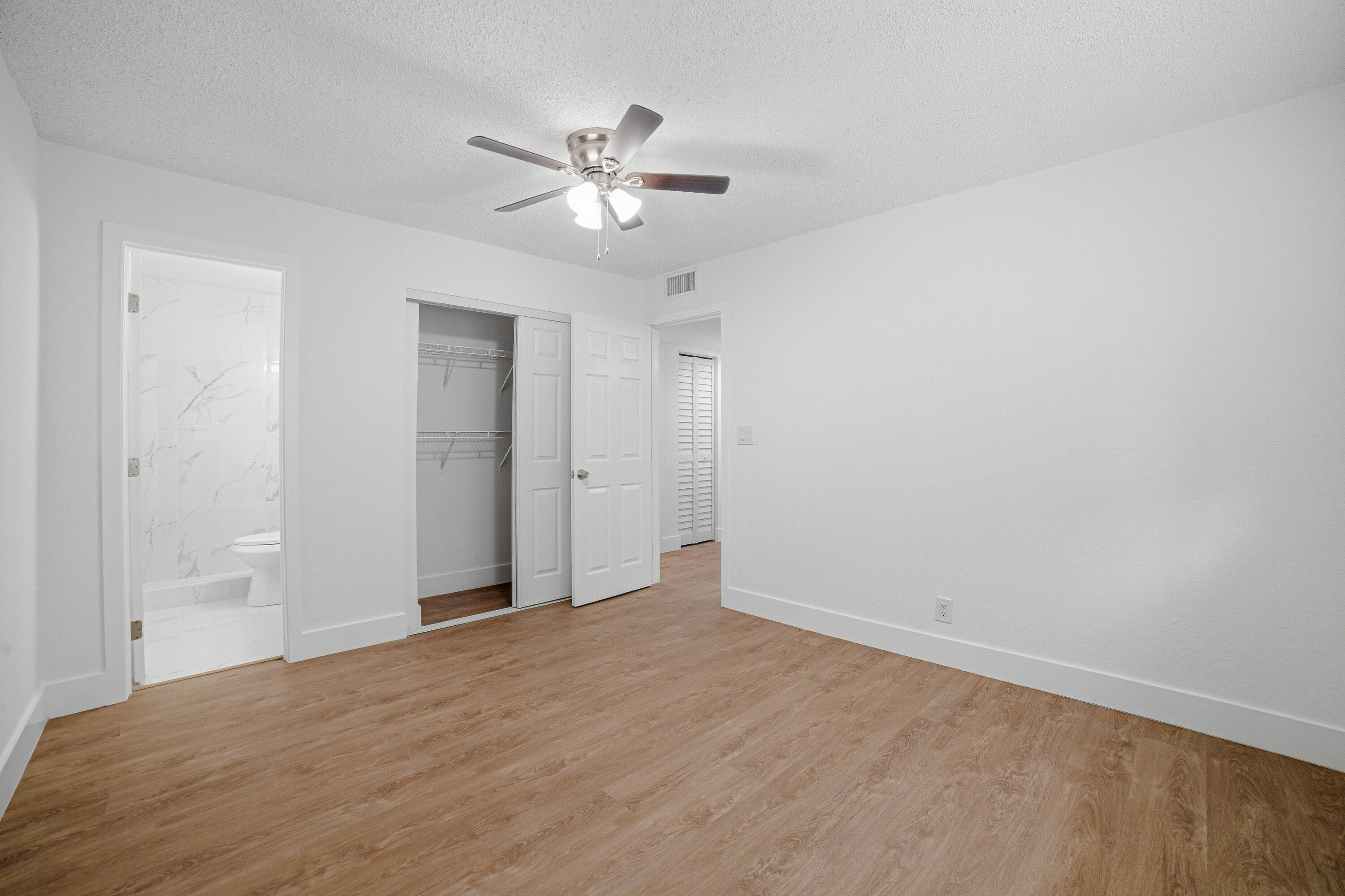 2800 NW 39th Way 204, Lauderdale Lakes, FL 33311, Lauderdale Lakes