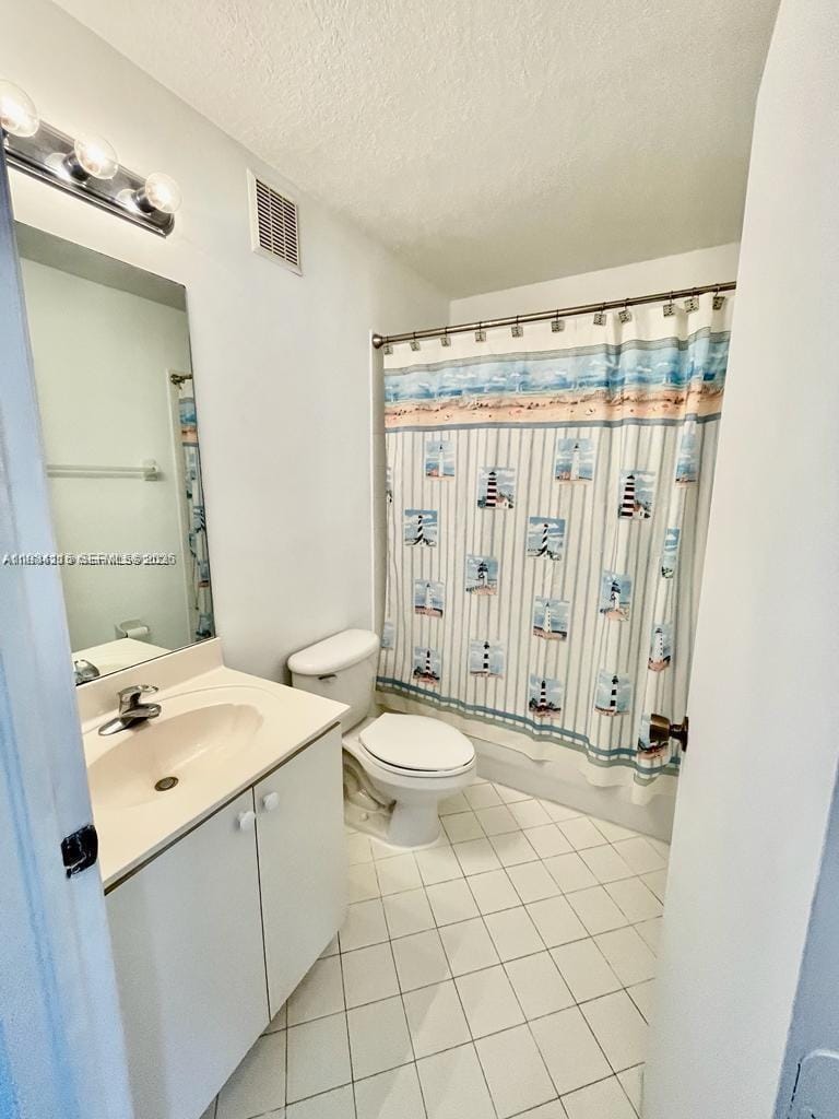 975 NE 33rd Terrace 203 — photo 9