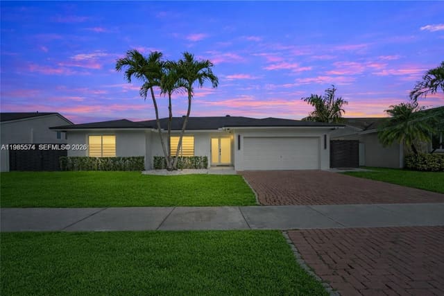 12835 SW 119th Terrace, sold in Shores Lindgren, Miami, FL