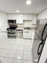 16950 W Dixie Hwy A128 Highway A128, Woodside Apts, North Miami Beach, FL