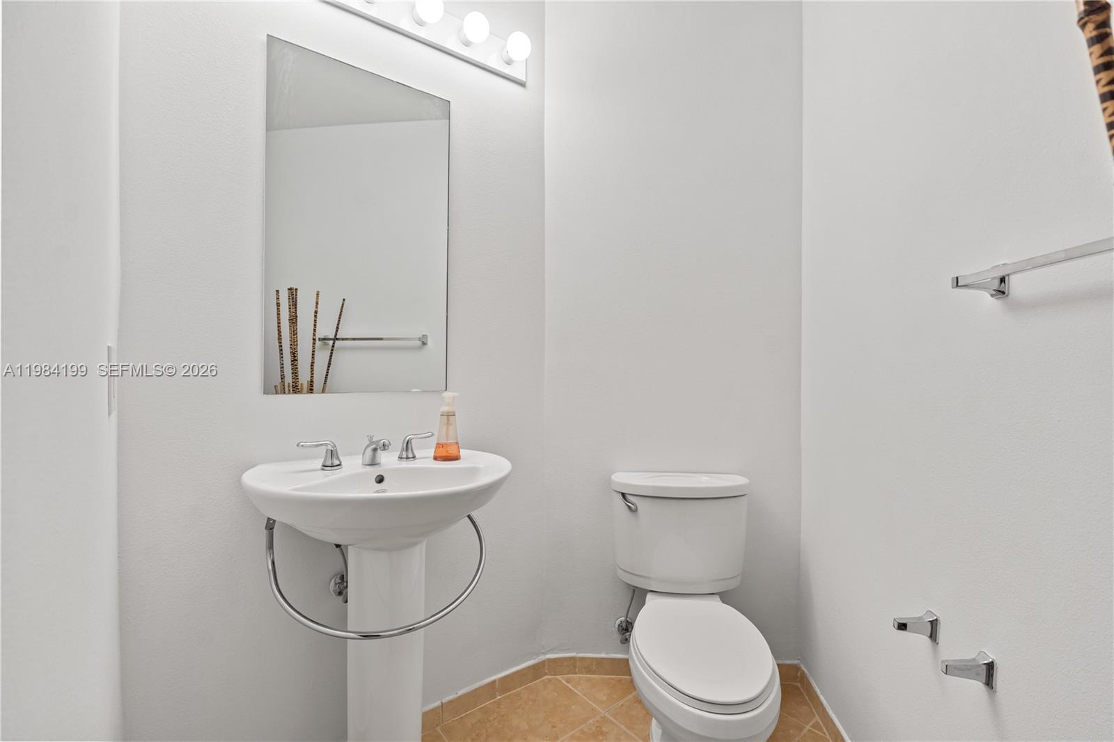 3001 NE 185th Street 716, Aventura, FL 33180 photo 14