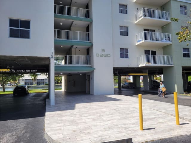 8260 SW 210th Street 319, Cutler Bay, FL 33189