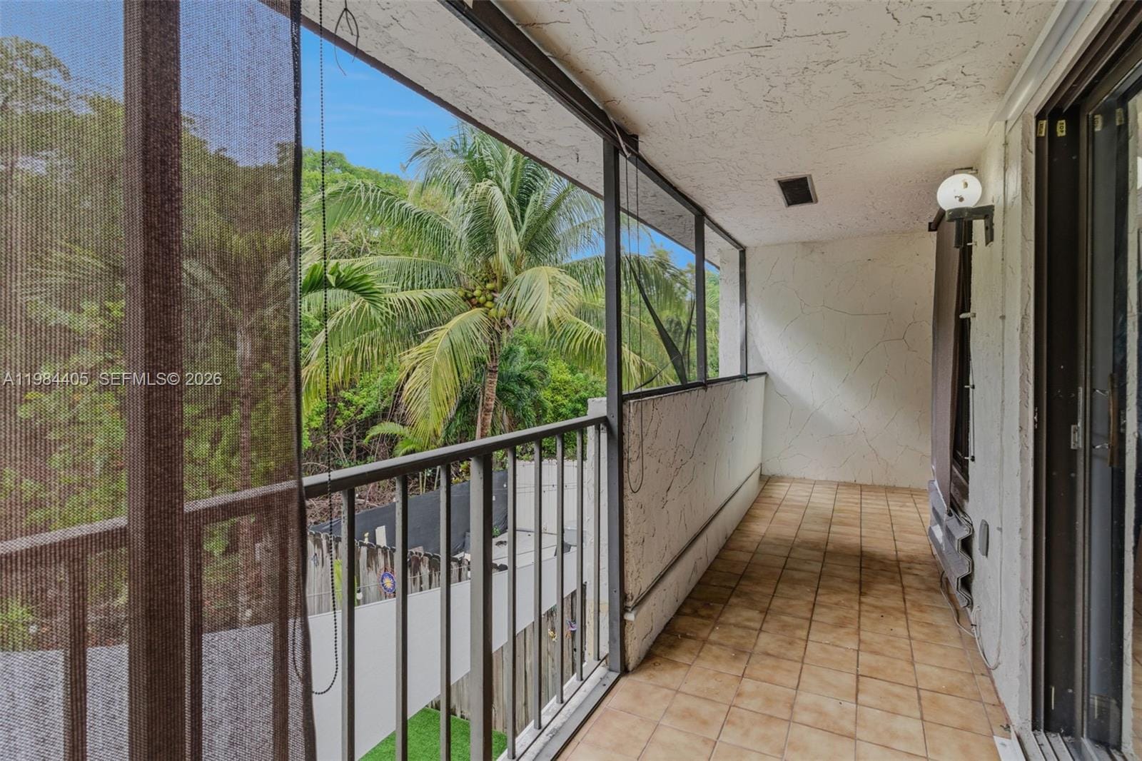16424 NE 26th Avenue 4, North Miami Beach, FL 33160 photo 27