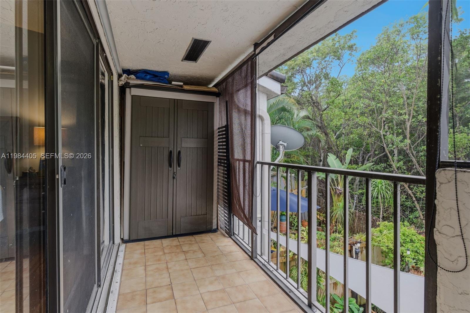 16424 NE 26th Avenue 4, North Miami Beach, FL 33160 photo 28