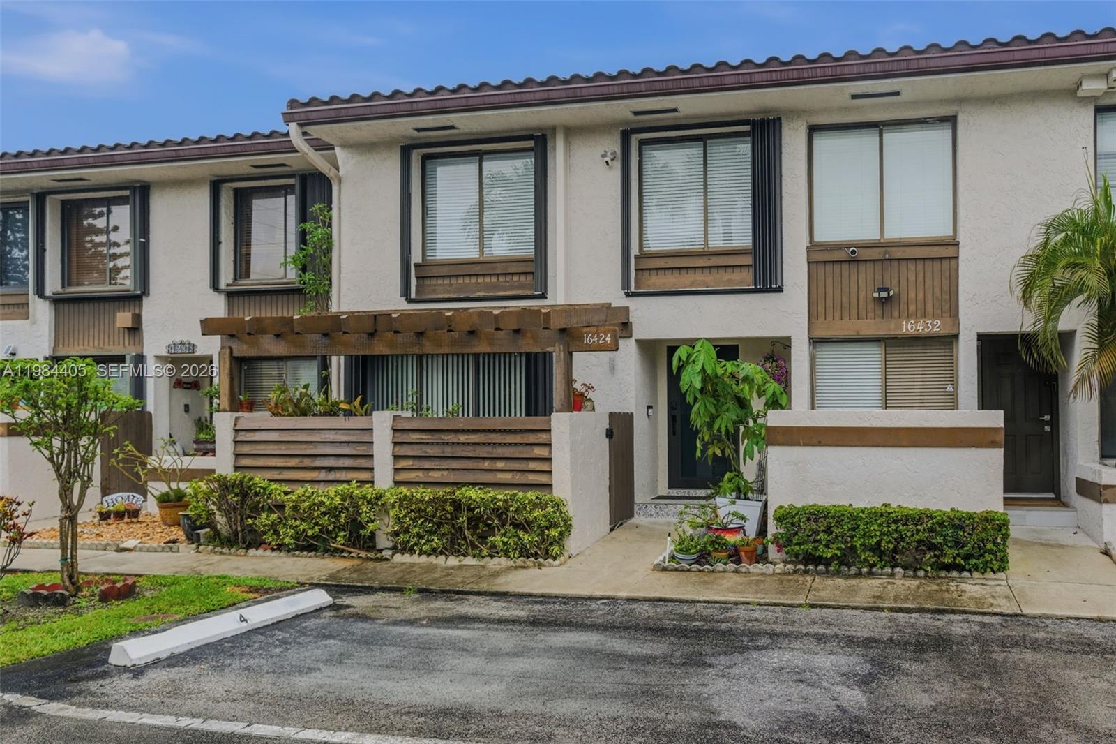 16424 NE 26th Avenue 4, North Miami Beach, FL 33160, North Miami Beach