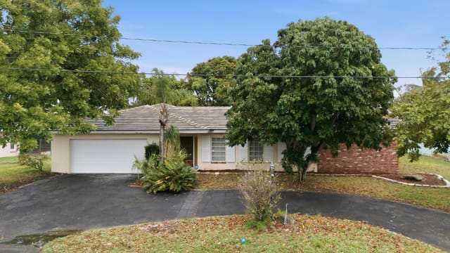 666 NW 11th Avenue, Boca Raton, FL 33486
