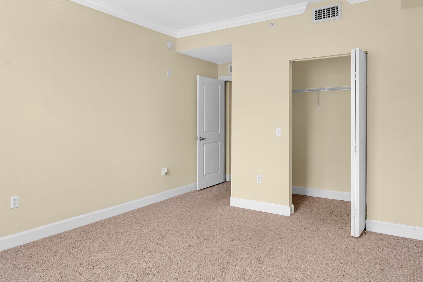 1690 Renaissance Commons Boulevard 1103 — photo 9