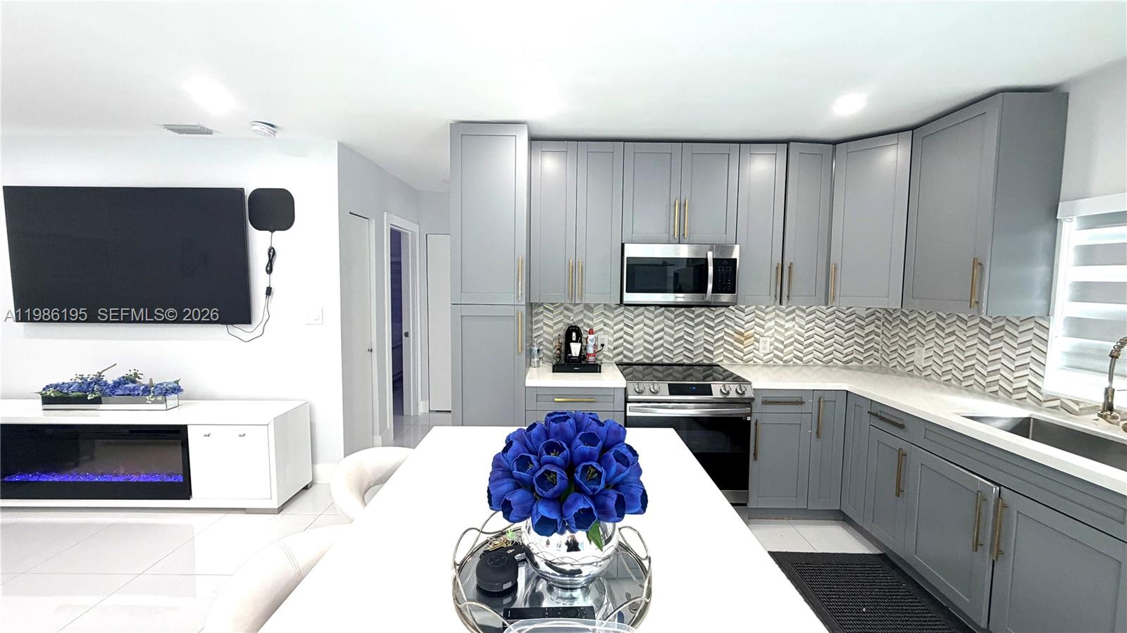 14401 Boggs Drive, Miami, FL 33176, Miami
