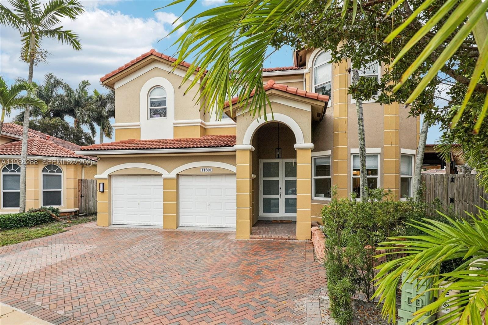 11280 NW 77th Terrace, Doral, FL 33178 photo 2