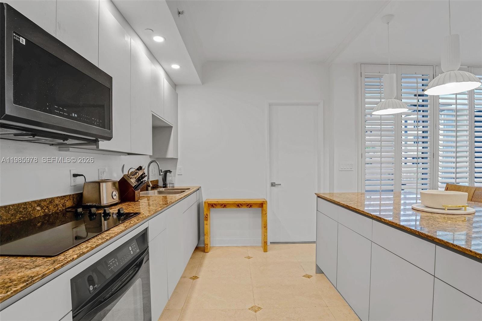 725 Crandon Boulevard 203 — photo 9