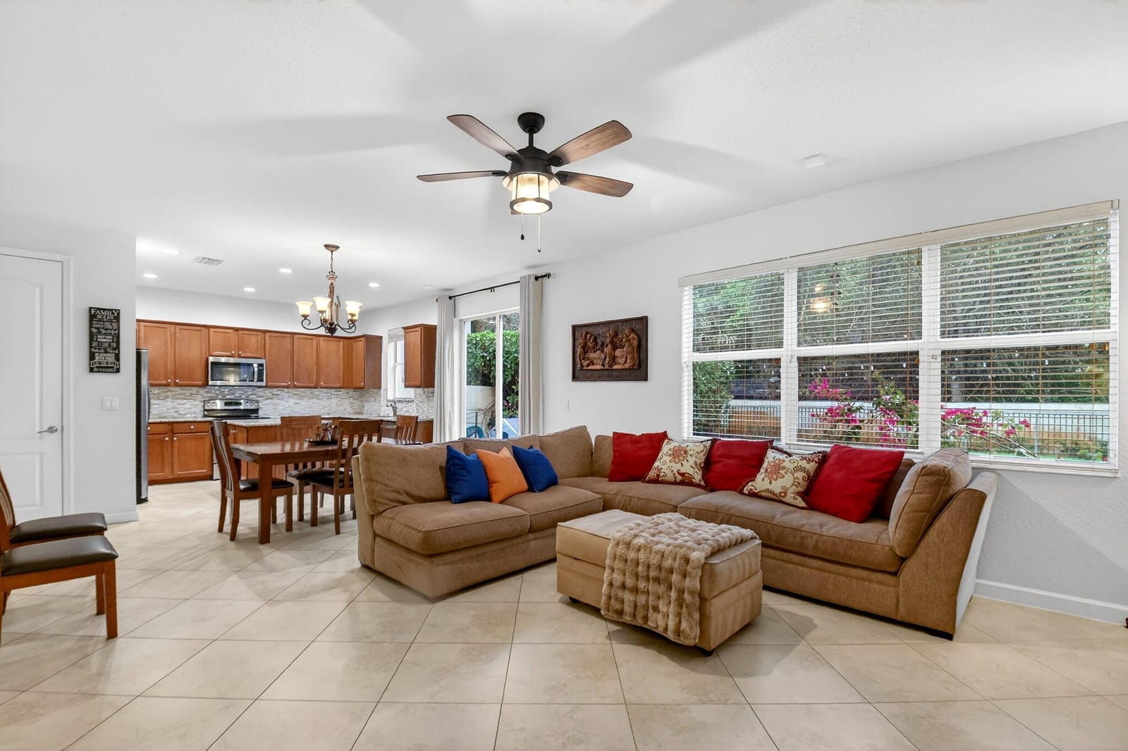 4652 Capital Drive, Lake Worth, FL 33463 photo 7