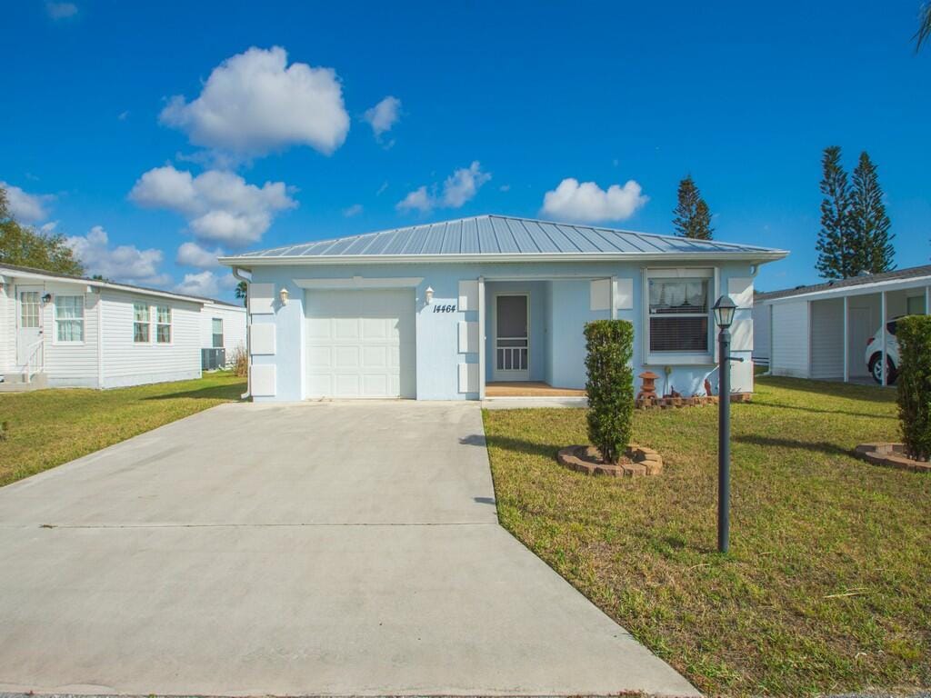 14464 Isla Flores Avenue — photo 2