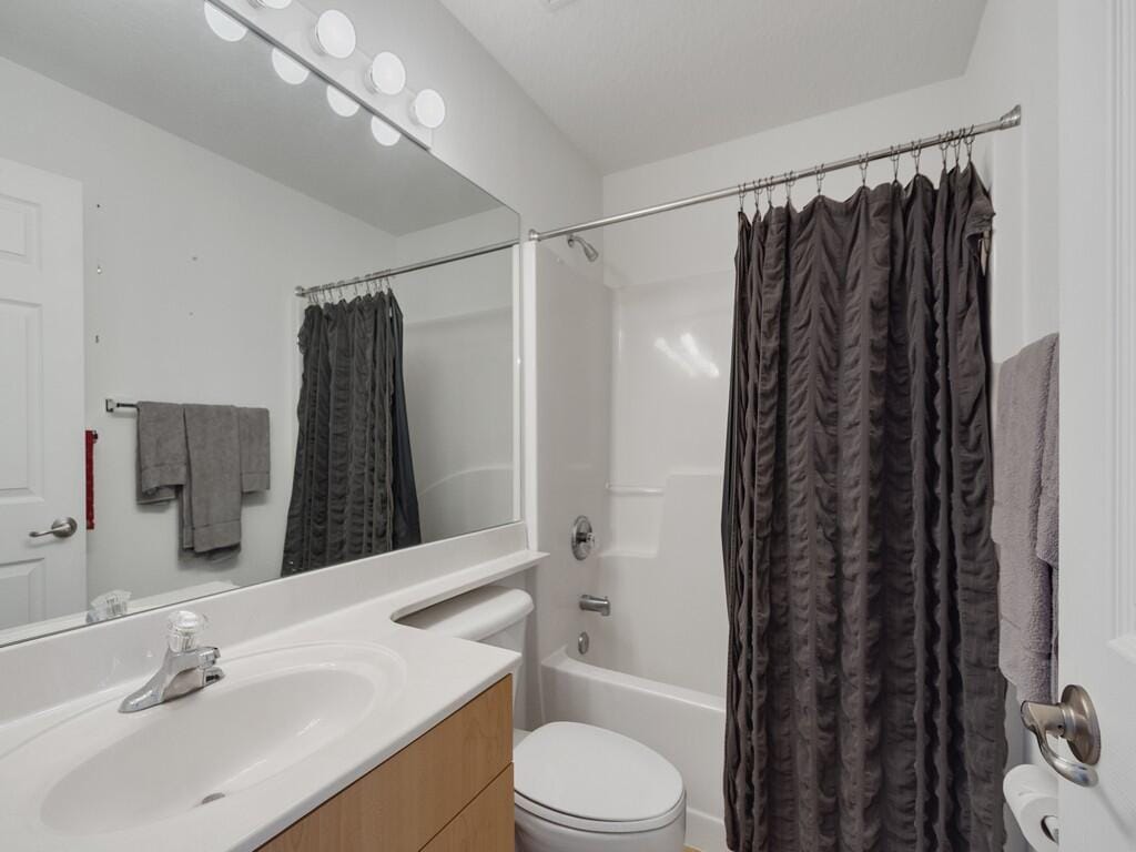 14464 Isla Flores Avenue, Fort Pierce, FL 34951 photo 22
