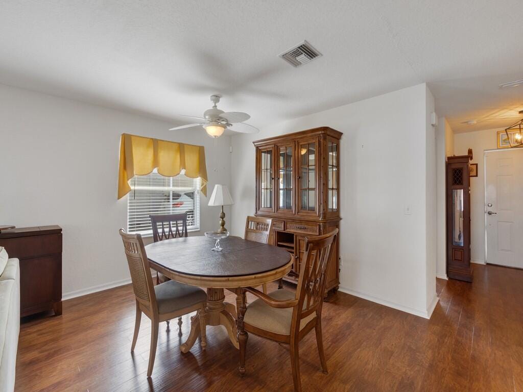 14464 Isla Flores Avenue — photo 10