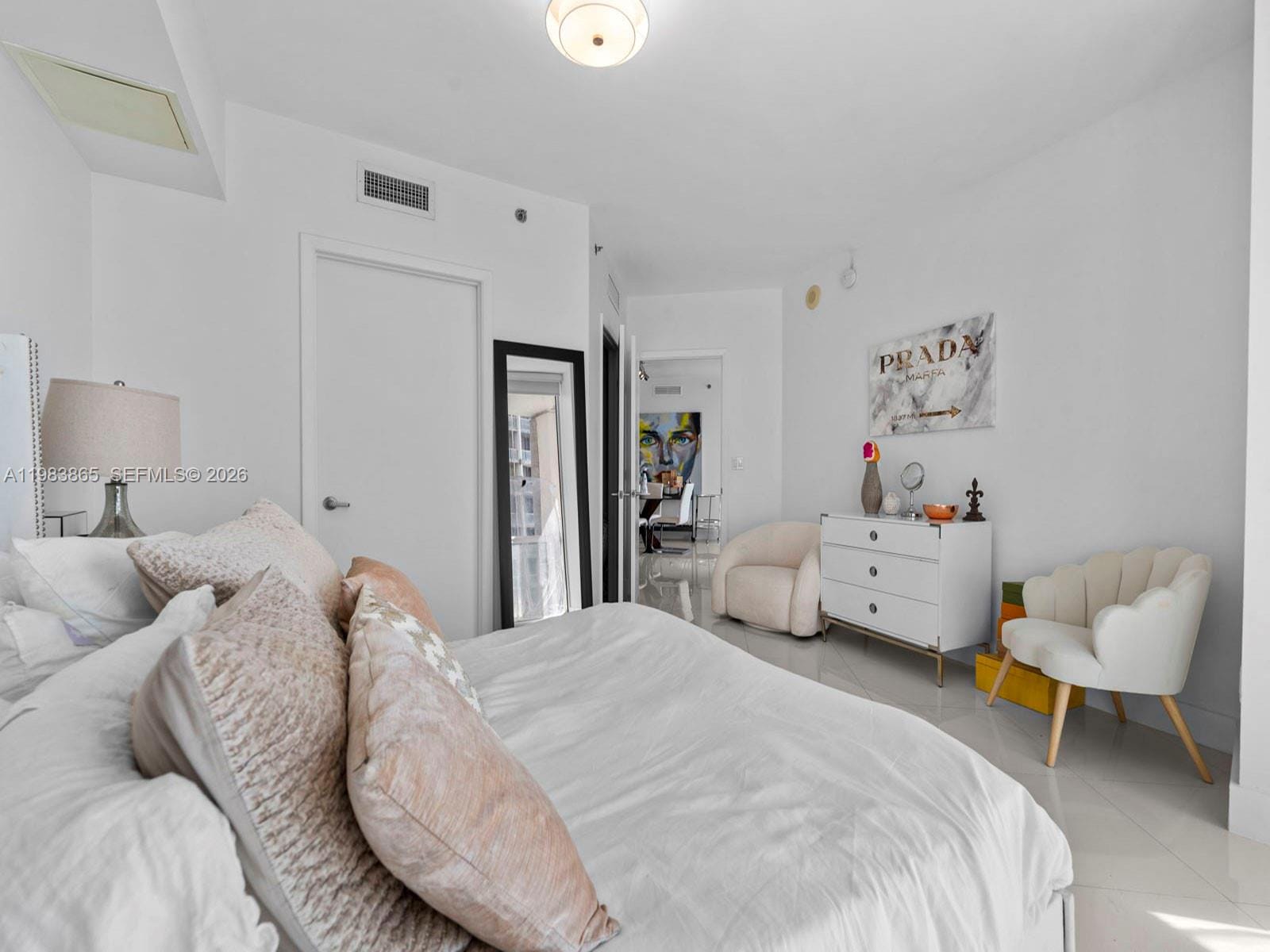 475 Brickell Avenue 2507, Miami, FL 33131 photo 14