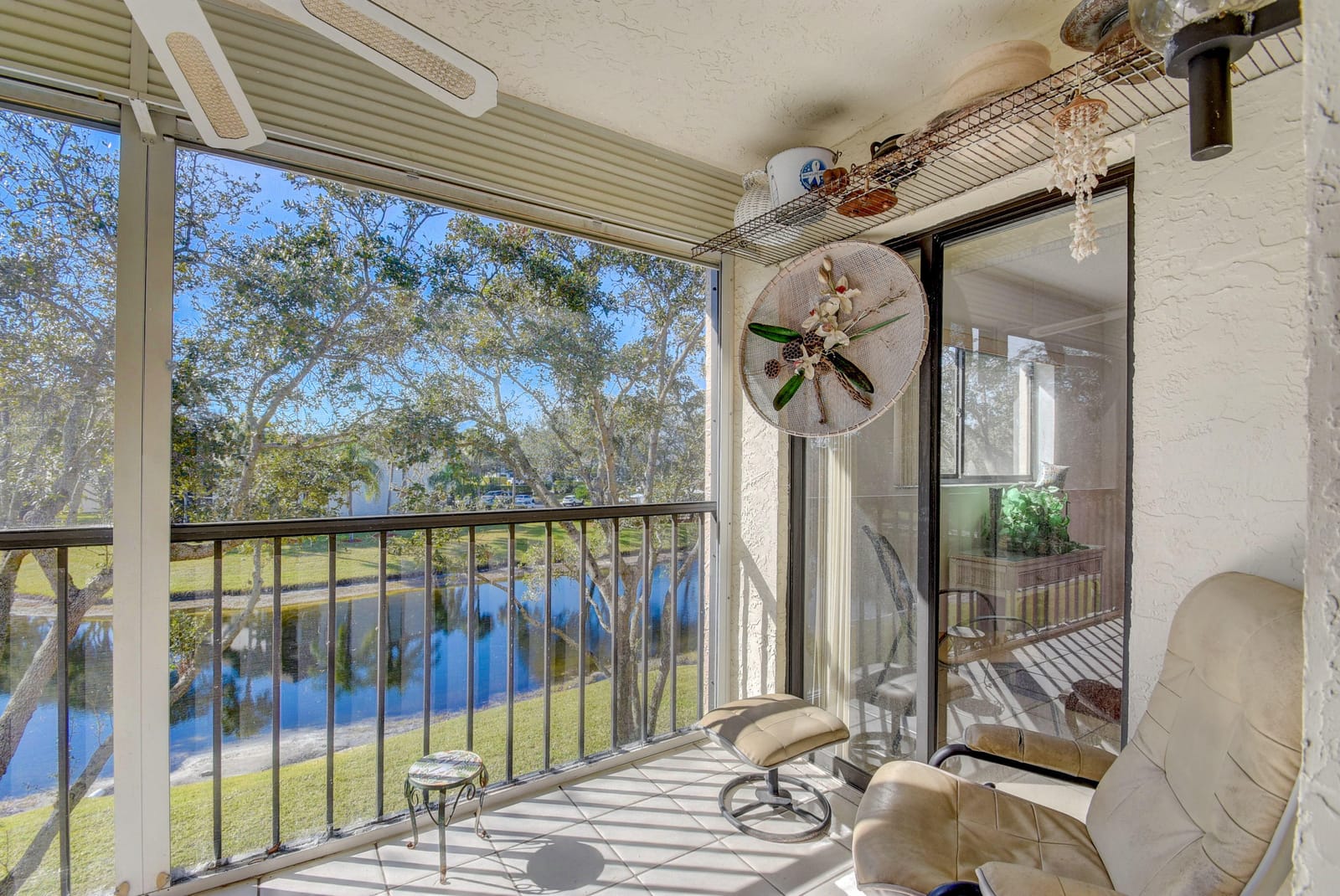 15461 Pembridge Drive 309, Delray Beach, FL 33484 photo 1