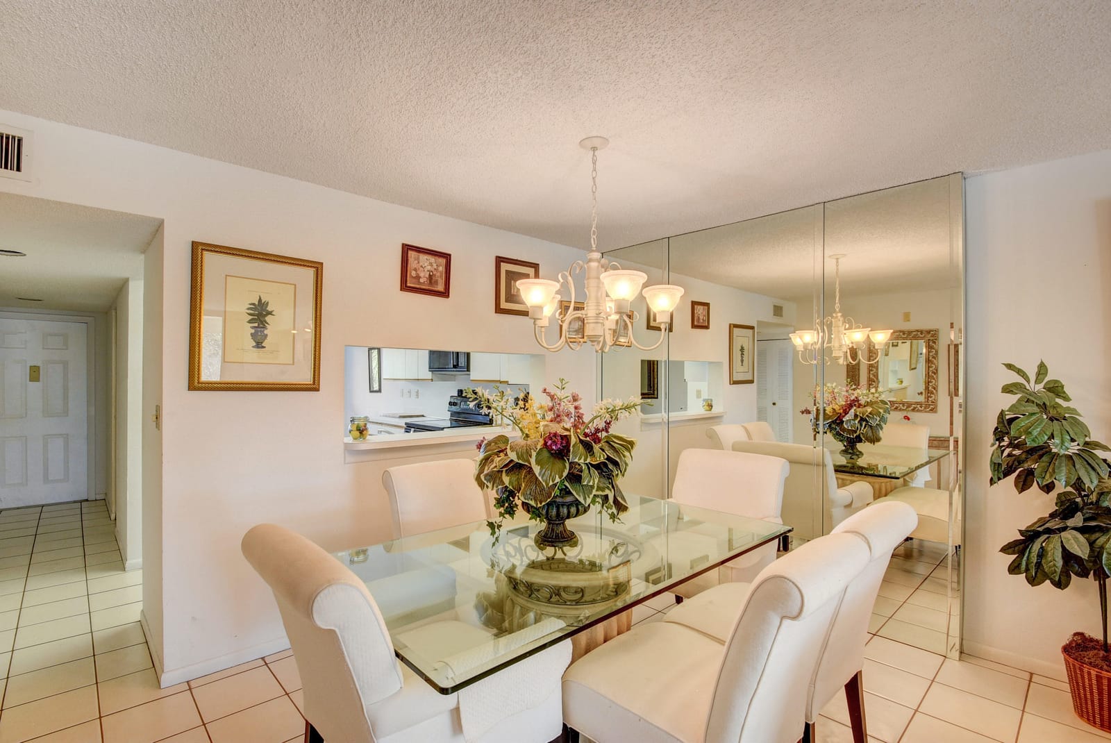 15461 Pembridge Drive 309, Delray Beach, FL 33484 photo 4